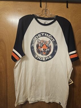 Detroit Tigers Raglan Short Sleeve Tee - White & Navy with Orange Accents